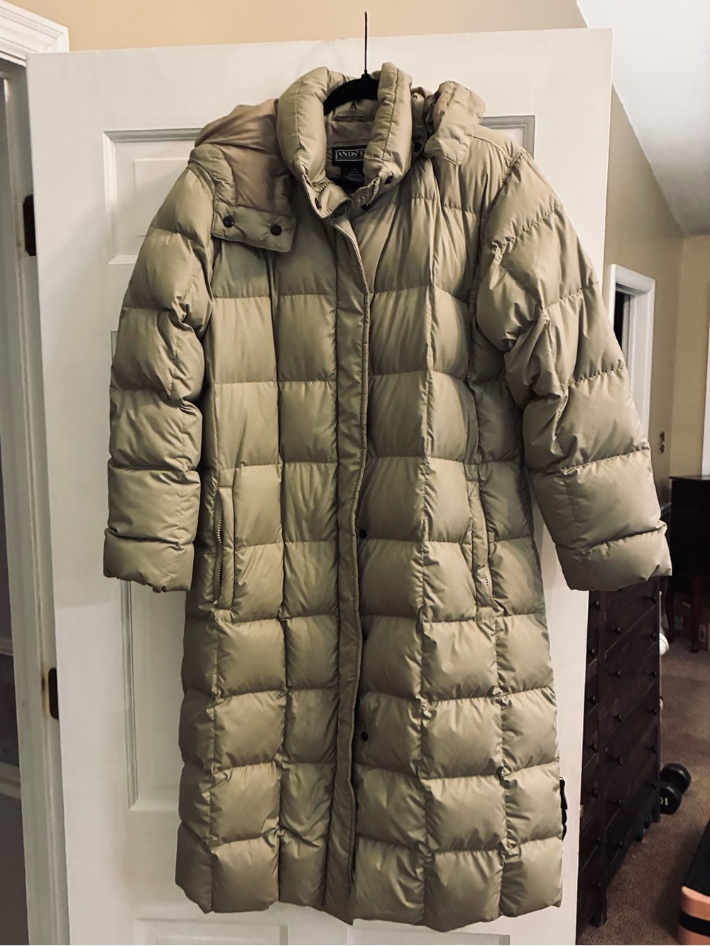Lands' End Women's Max 600 Down Maxi Long Puffer Coat Light Beige Size M 10/12